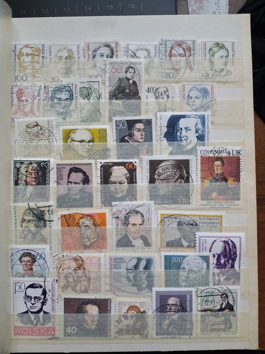 Клясер (альбом для марок) з марками