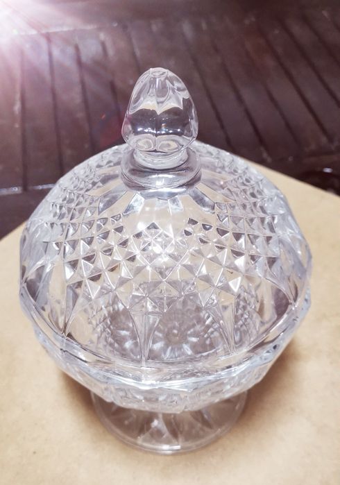 Bomboneira de cristal
