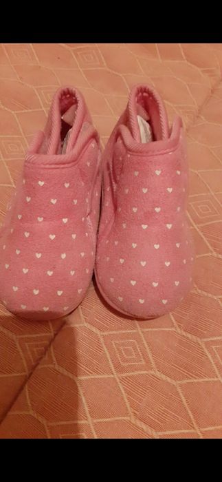 Pijama patrulha canina 2 a 4 anos; babygrows 24 meses e pantufas