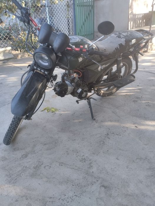 продам  Mustang mt125-8
