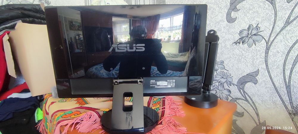 Продам Asus монитор 22 дюйма
