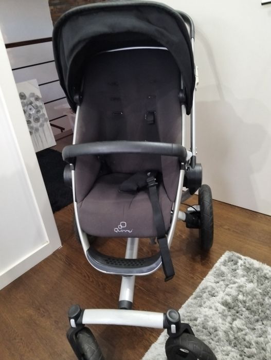 Carrinho de bebe em bom estado