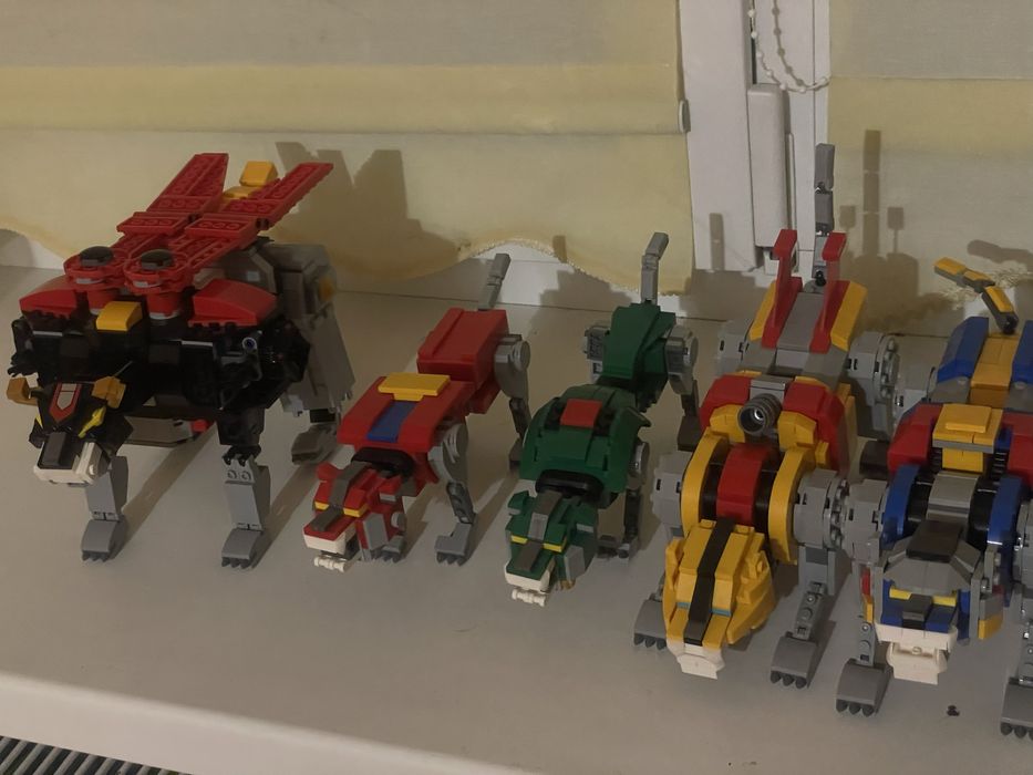 Конструктор Voltron 21311 — вже зібраний (з Китаю