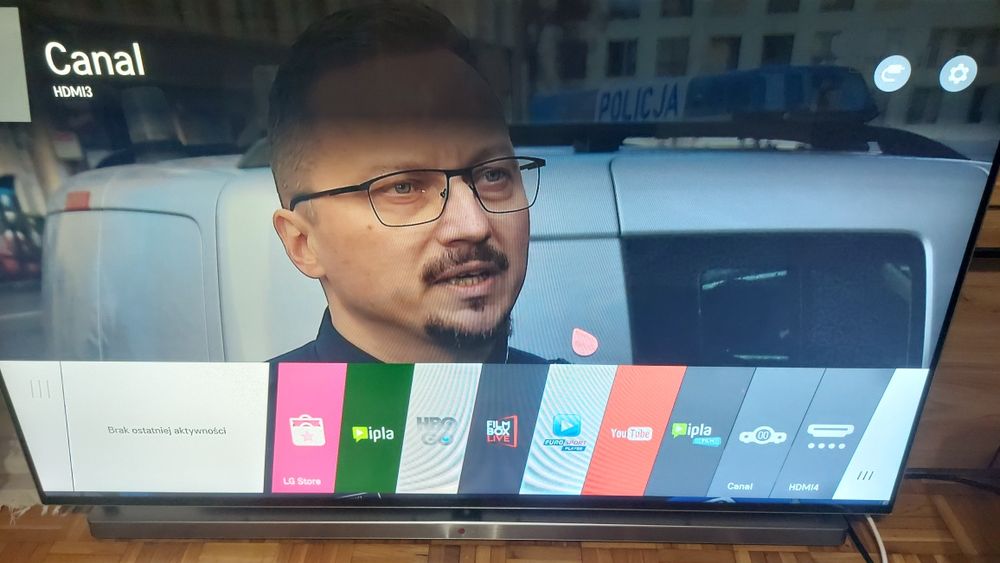 Telewizor LG Led matryca IPS model 55LB870V  Dvbt2  YouTube Netflix