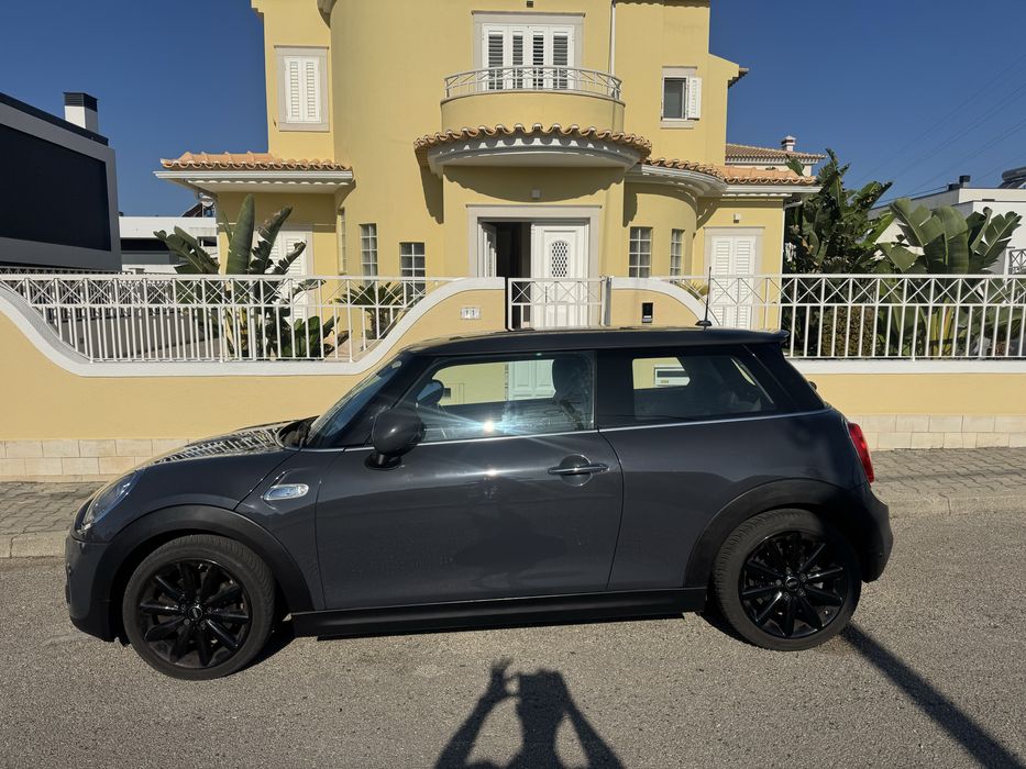 Mini cooper S 2.0515934686377431048