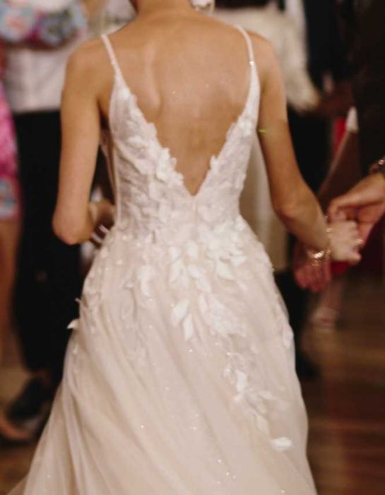 Suknia ślubna + 2 welony