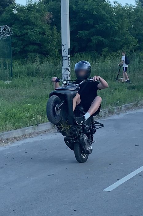 Продам/обменяю скутер Yamaha zr