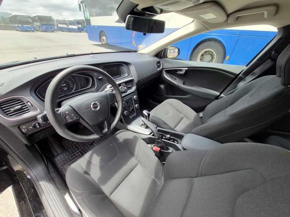 Volvo V40 D2 120 cv | 2016 | 162.000 km | Bom estado geral
