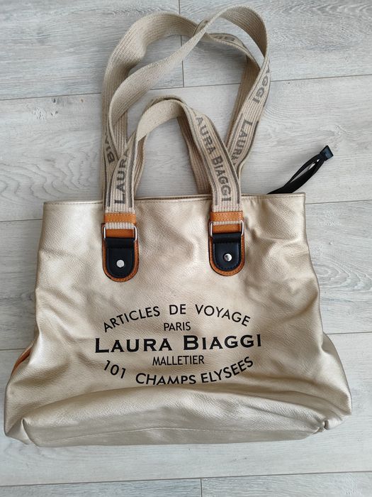 Witam mam do sprzedania torebke Laura Biaggi