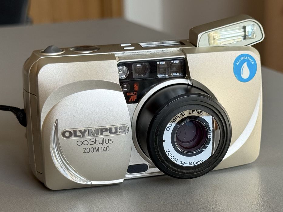 olympus zoom 140 - купити фототехніку, відеотехніку - Ціна на OLX.ua