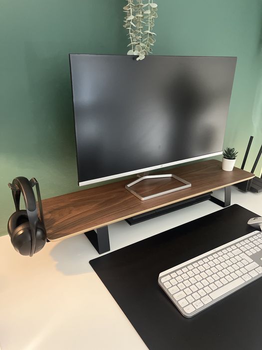 Parteleira de monitor escritorio