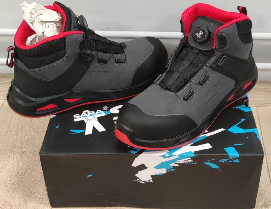 Nowe buty robocze SARA roz.43