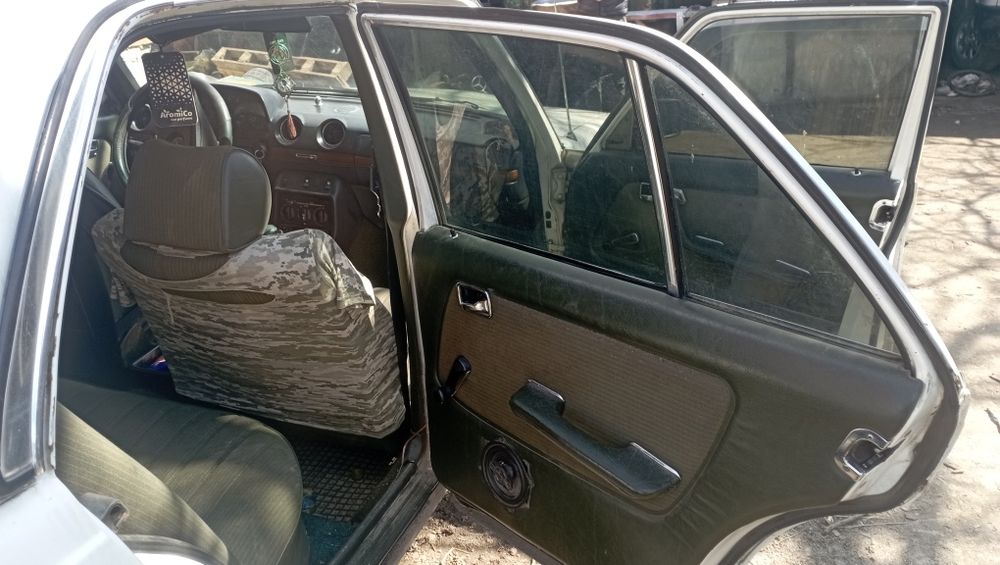 123 мерс без мотора і коробки