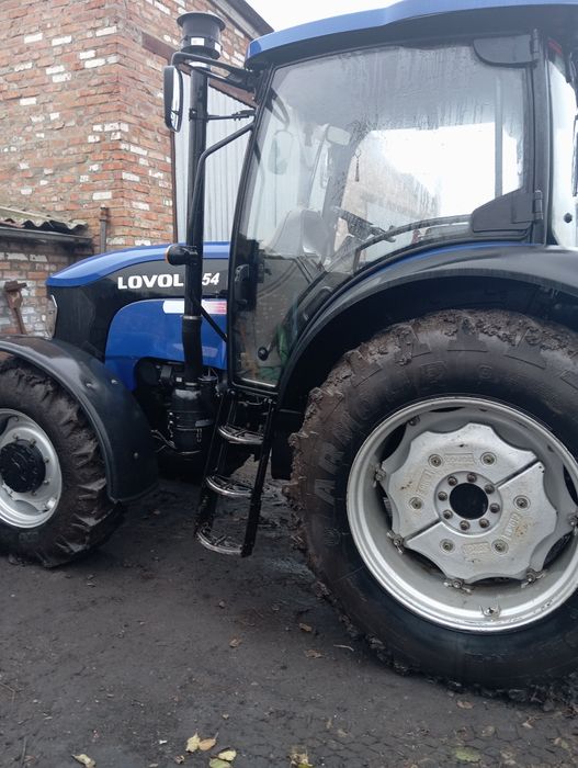 Трактор LOVOL 1054
