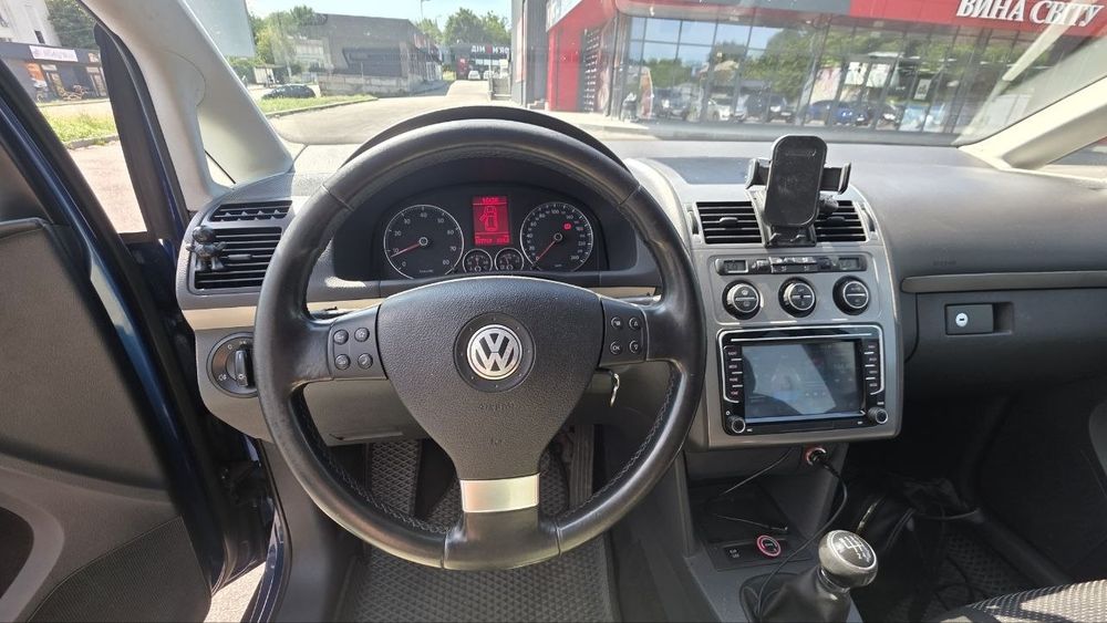 Volkswagen Touran 2009 VIN WVGZZZ1TZAW030011 фото оголошення 5 з 8