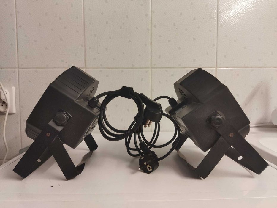 2x Flash-Butrym LED PAR 56 7x10W RGBW 4in1