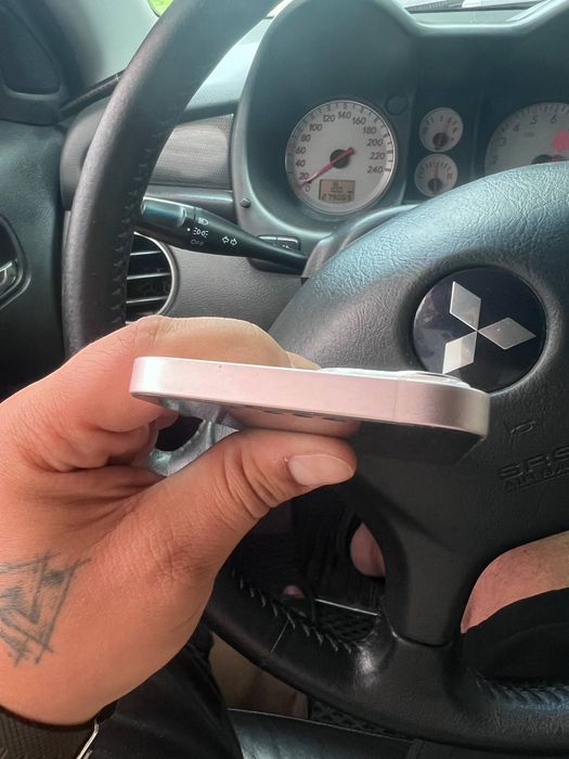 iPhone 13(128gb)