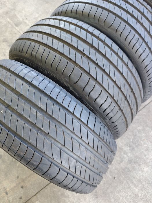 225/45/17 Michelin