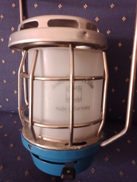 Lanterna de campismo