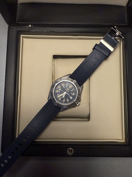 Zegarek Breitling A57035