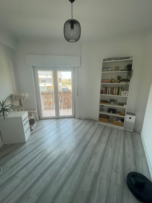 Quarto para arrendar Seixal