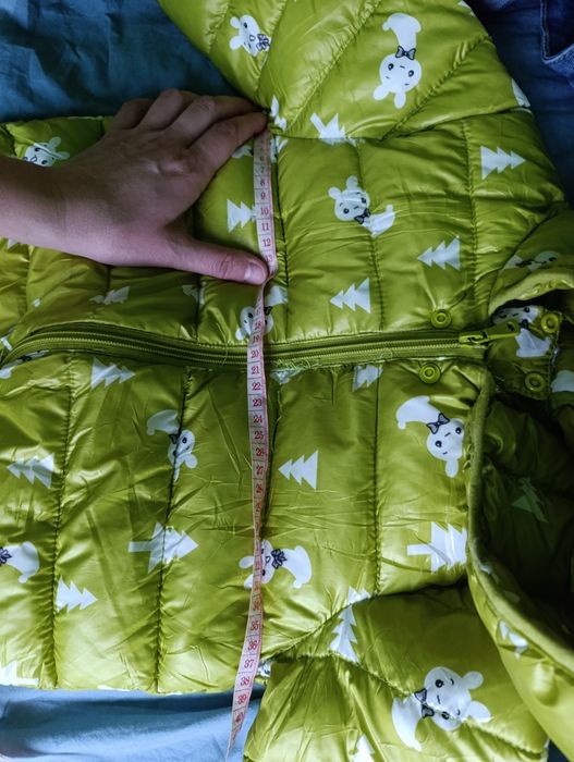 Весна -осінь куртка підійде як для дівчинки так і для хлопчика