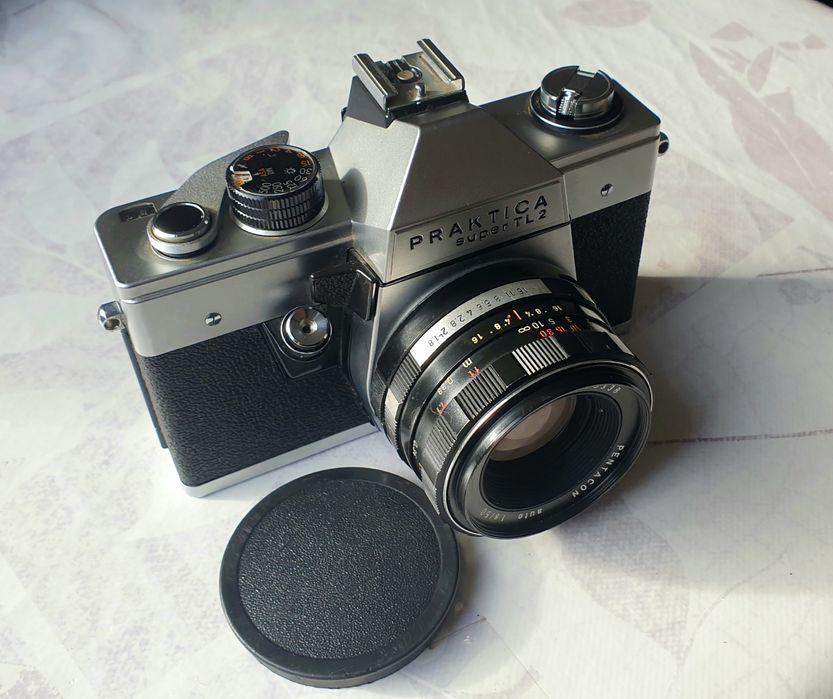 Świetny aparat fotograficzny PRAKTICA super TL2 . JAK NOWY  ! TANIO.