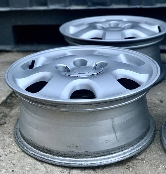 Продам диски 114.3 R16 TOYOTA оригинал