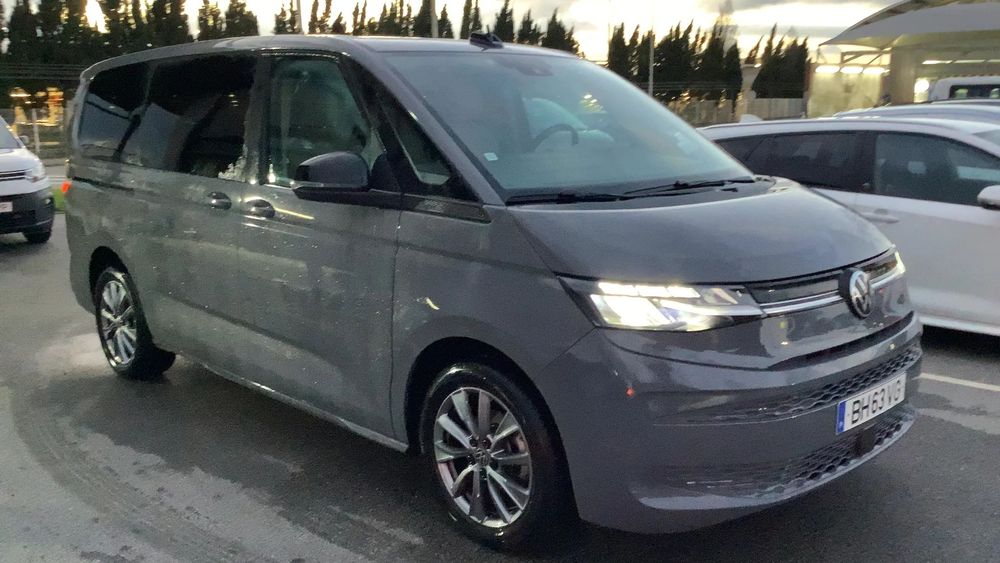 VW Multivan 2.0 TDI Life Longa DSG