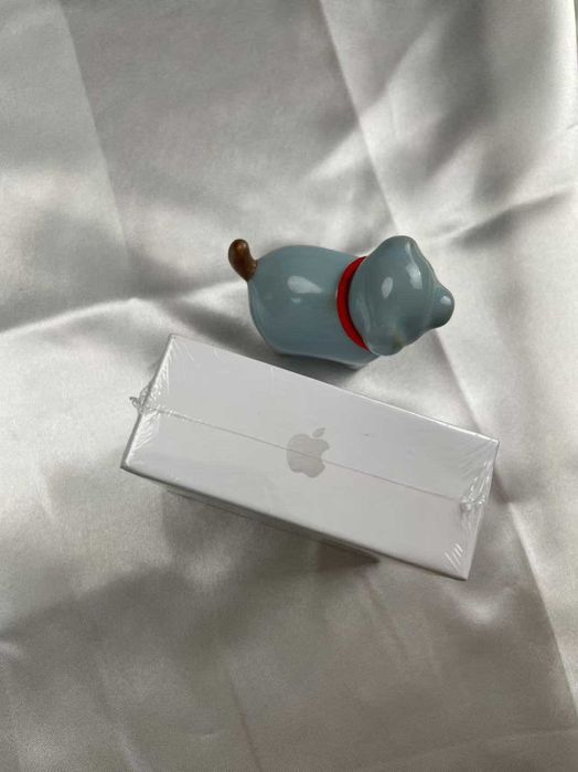 Apple AirPods 4 [OKAZJA nowe]
