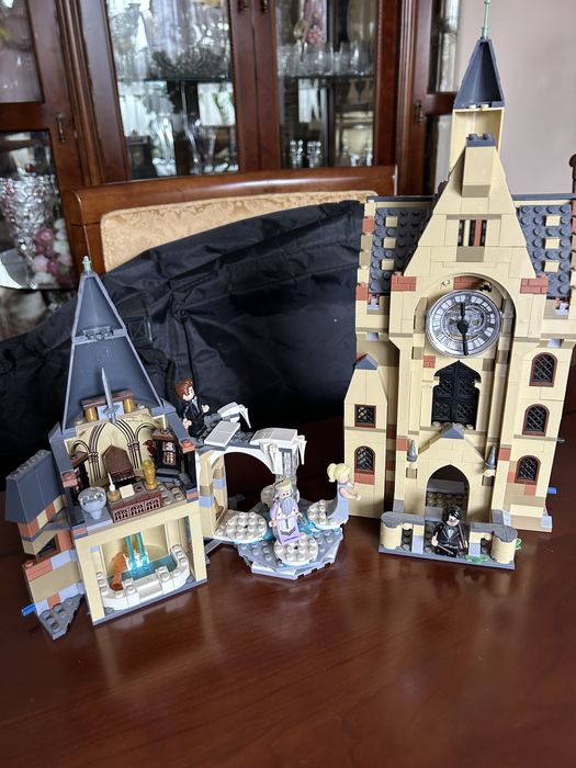 Лего зібране та для гри,багато різних запчастинок