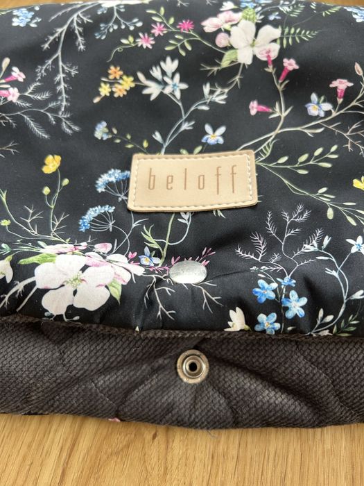 Mufka Beloff leśne kwiaty