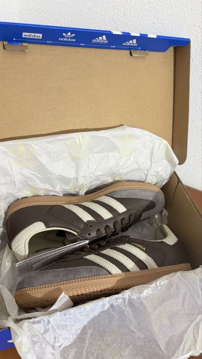 Adidas Samba.  OG