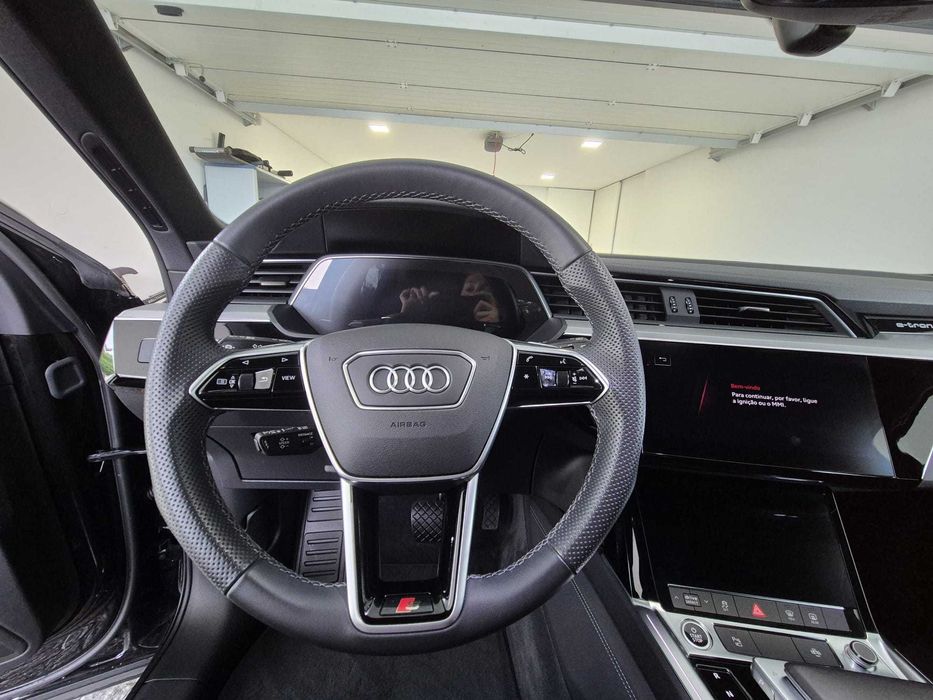 Audi e-tron 50 quattro 2x S-Line | 2022 | Apenas 36.500 km | Impecável