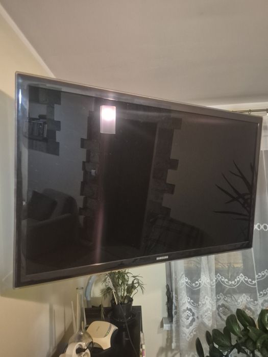 Tv Samsung UE46D5500