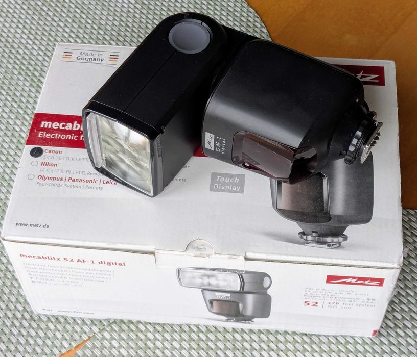 lampa błyskowa Metz 52 AF-1  Canon jak nowa
