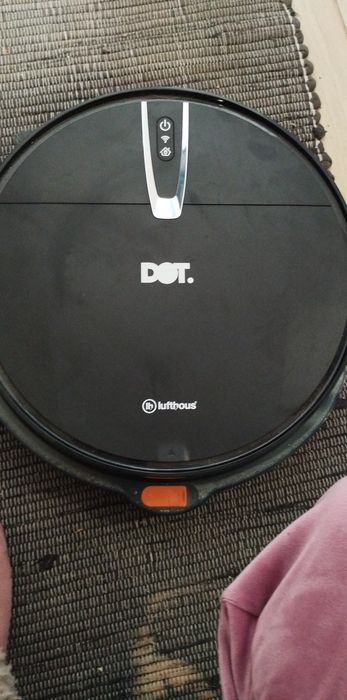 Aspirador robot DOT novo. Só o usei umas 4/5 vezes