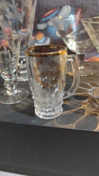 Taças variados tamanhos de cristal