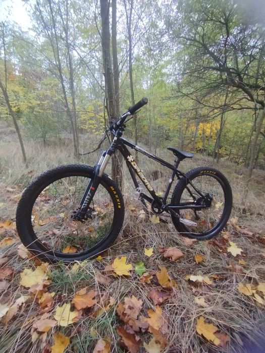 Da Bomb Grenade mtb