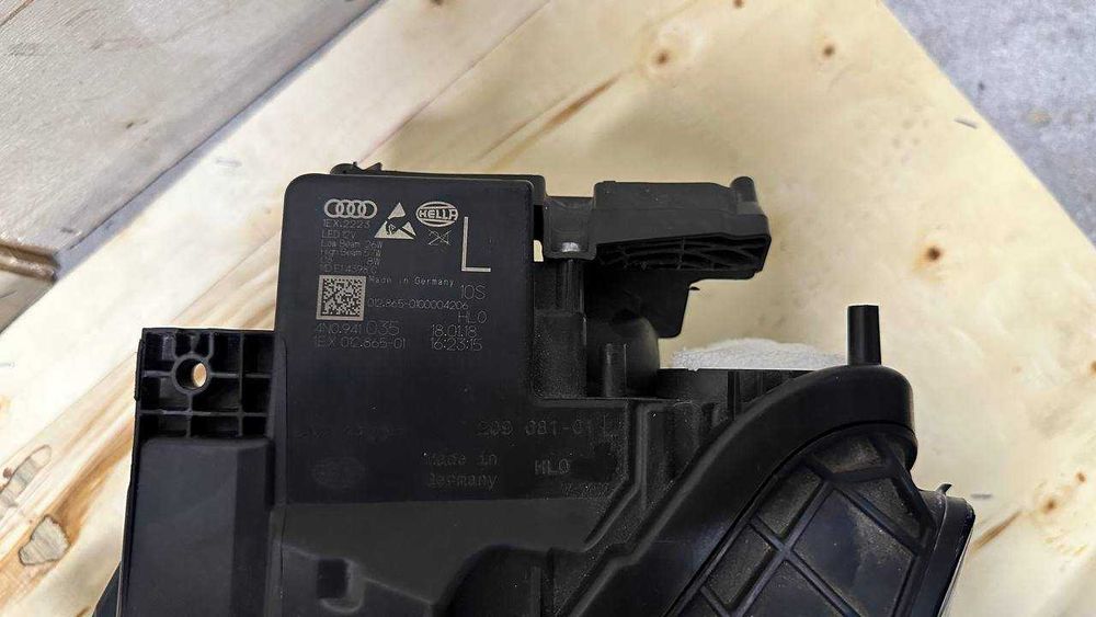Оптика Фара Фары Фари Audi A8 D5 Matrix Full LED Ауди А8 2017–2024