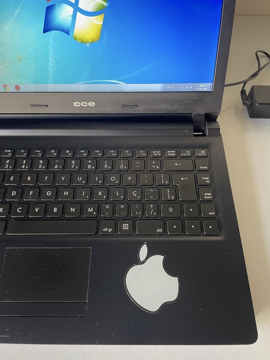 Portátil CCE Core i3 | SSD 240GB + 4GB RAM | Super Rápido (Uso Fixo)