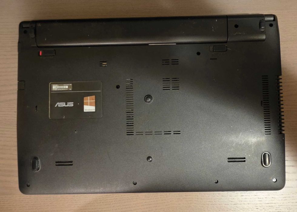 ASUS X501A | i5 | 8GB RAM | 240GB SSD | Windows 10 | Dobra Bateria!