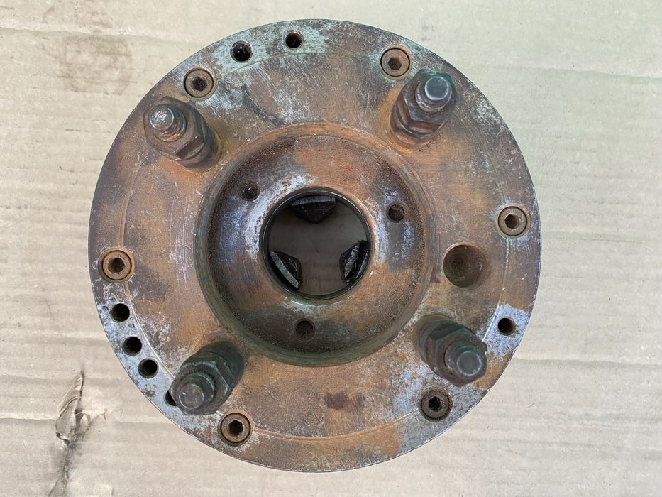 Польский токарный патрон СТ-200ВФ6 Польша Bison-Bial