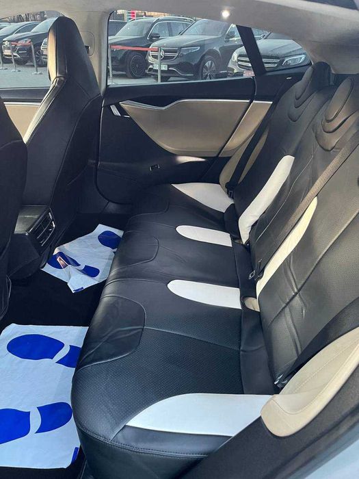 Tesla Model S P85  2013р.