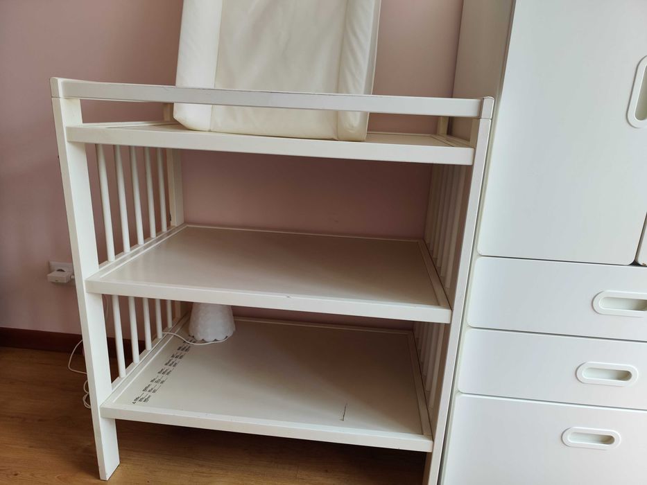 Trocador/Muda-Fraldas (IKEA)