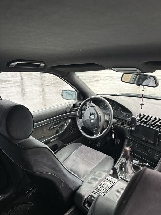 Продам в хорошому стані BMW e39