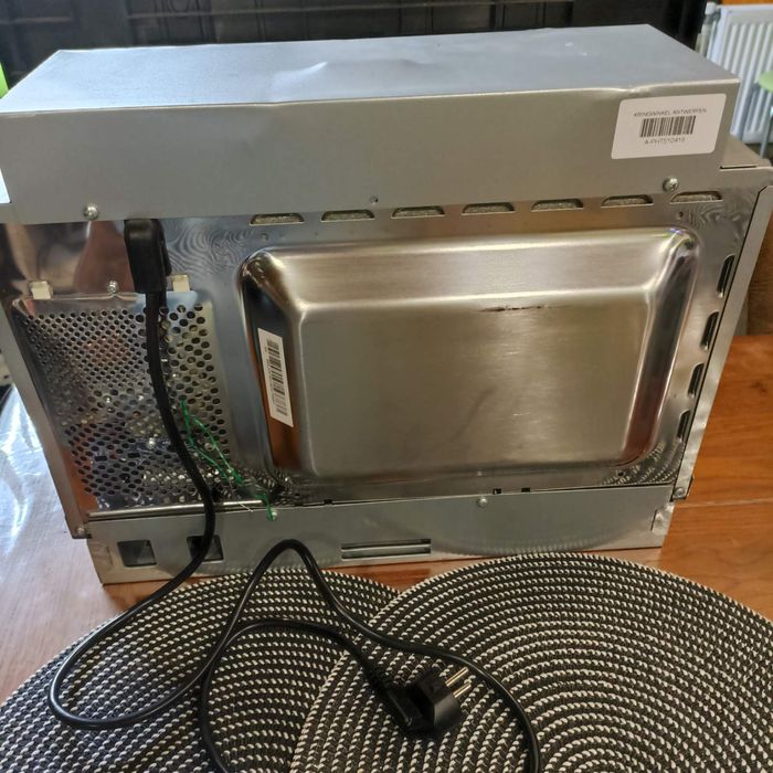 Мікрохвильова піч