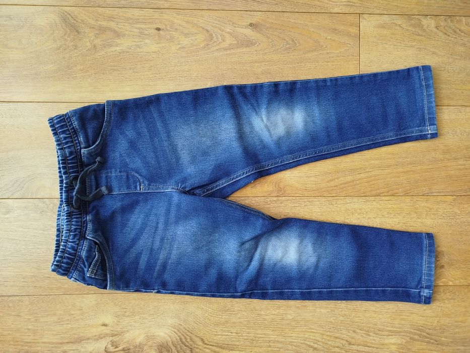 Spodnie chłopięce jeansy dżinsy dżinsowe r. 116 lupilu