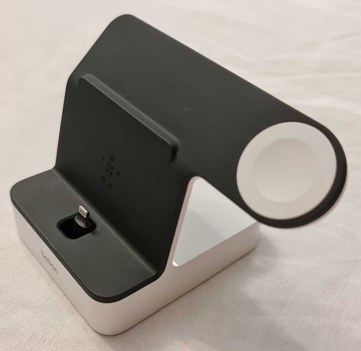 Estação de carregamento Belkin para iPhone e Apple Watch