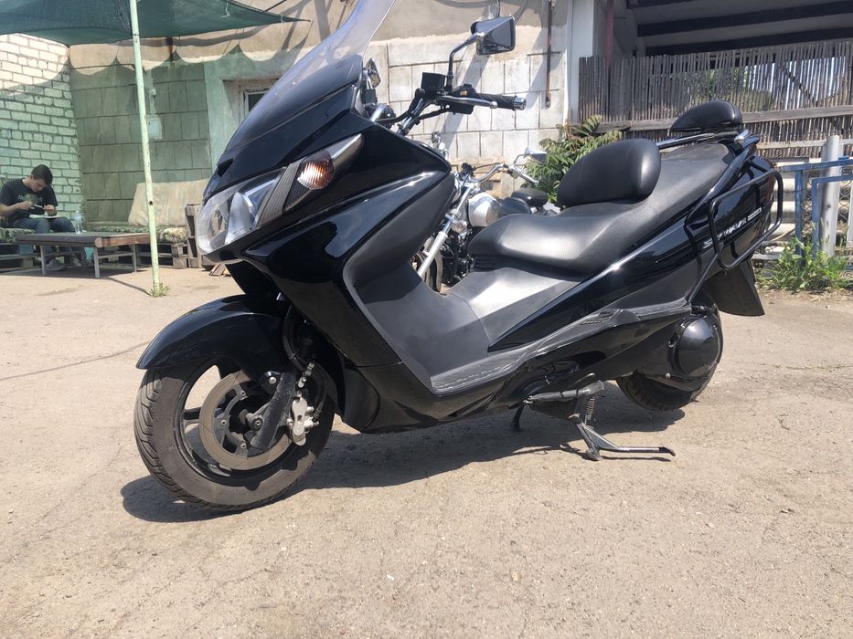 Suzuki skywave 400